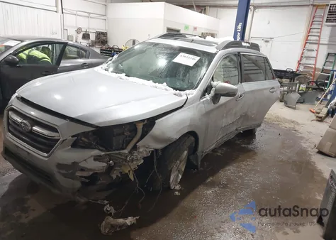 2019 Subaru Outback 2.5I Premium из США, поврежденный, VIN 4S4BSAHC2K3389390